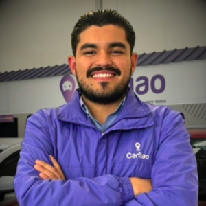 EL DE LOS AUTOS USADOS